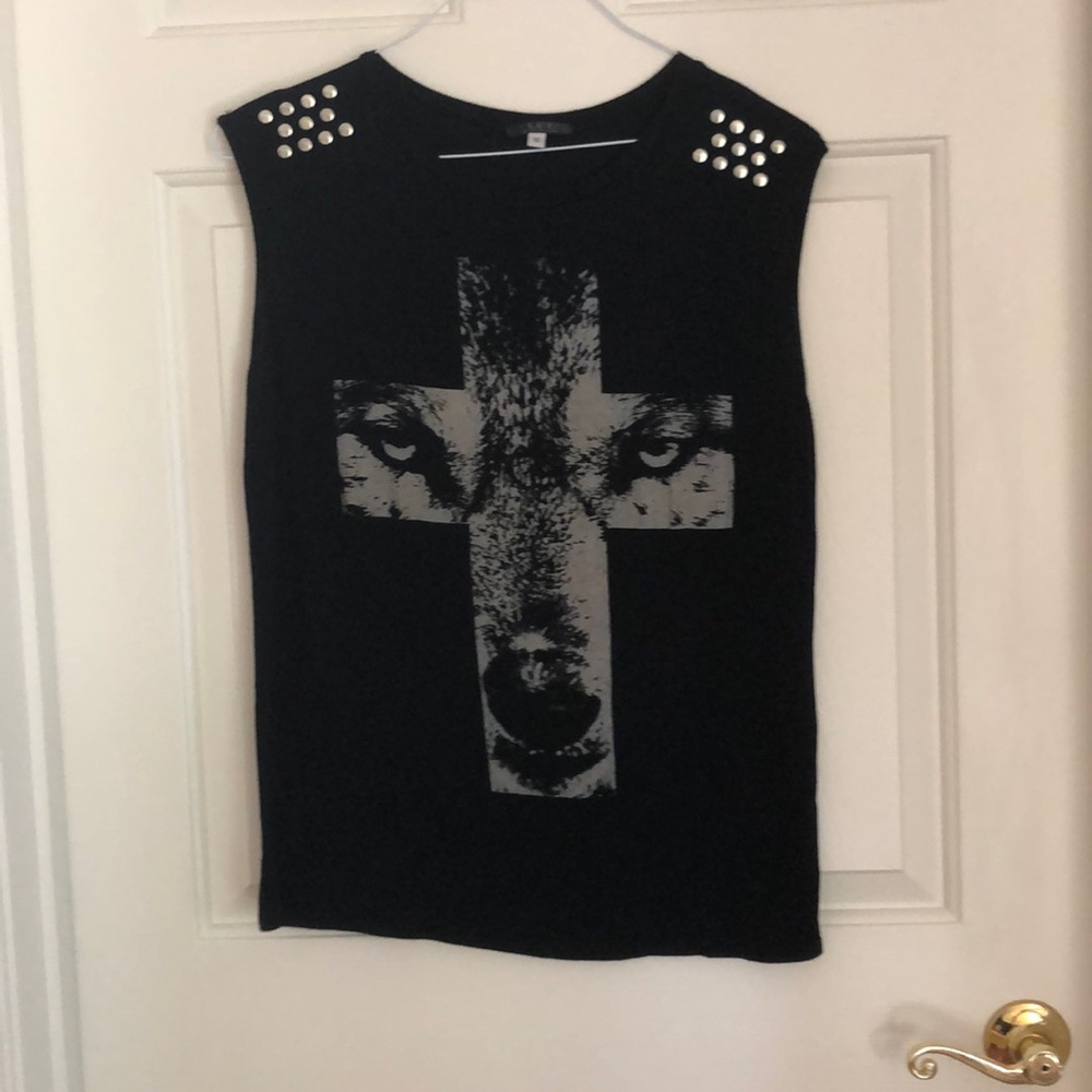 Black cross wolf tank